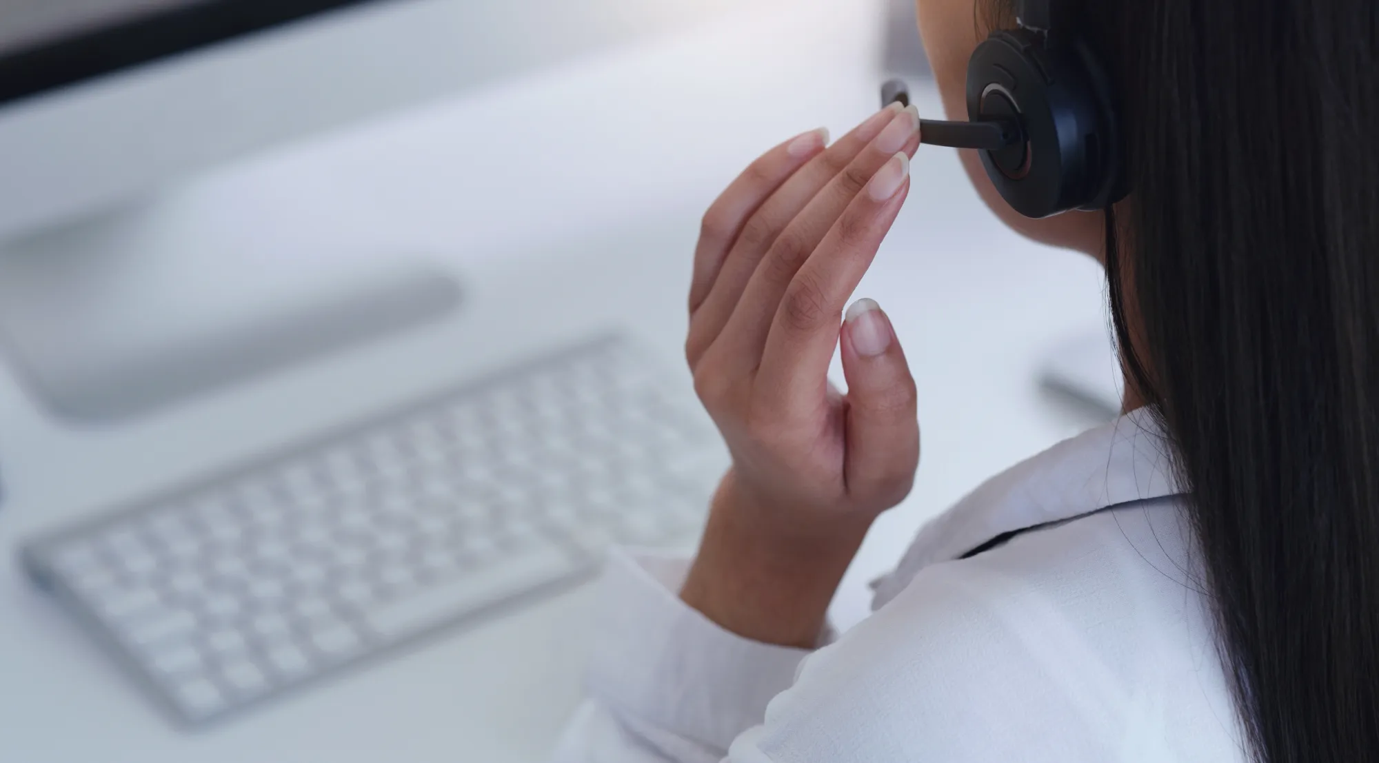 Mastering Customer Service Skills for Happy and Loyal Clients