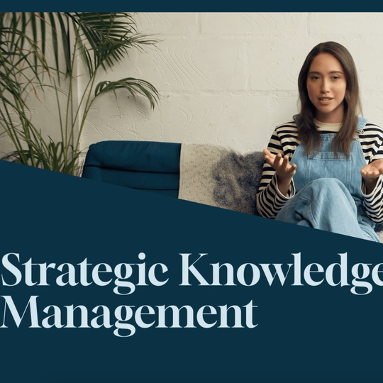 Support Teams Don’t Need More Tools – They Need a Knowledge Strategy